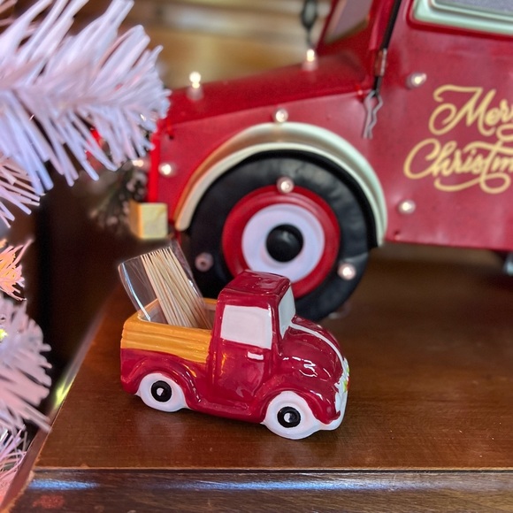 Vintage Christmas Red Truck Toothpick Holder - Picture 5 of 6
